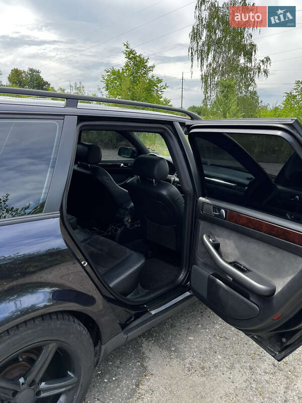 Универсал Audi A6 2003 в Новом Роздоле