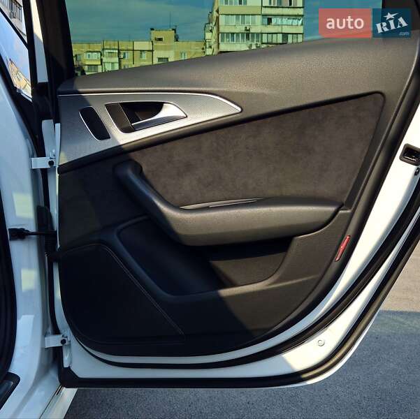Седан Audi A6 2012 в Запоріжжі