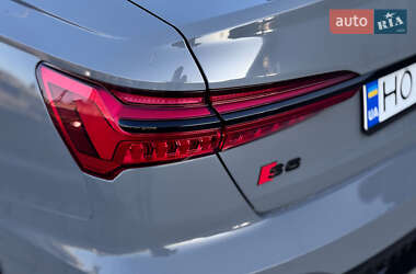 Седан Audi A6 2018 в 