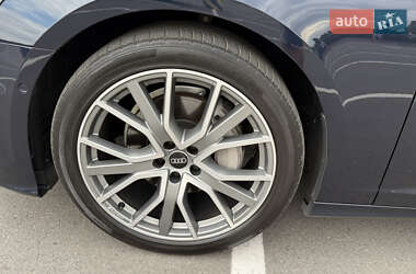 Седан Audi A6 2023 в 