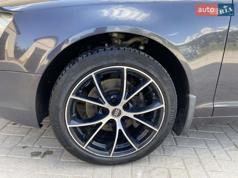 Седан Audi A6 2004 в Дунаевцах