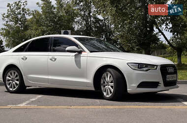 Седан Audi A6 2012 в 