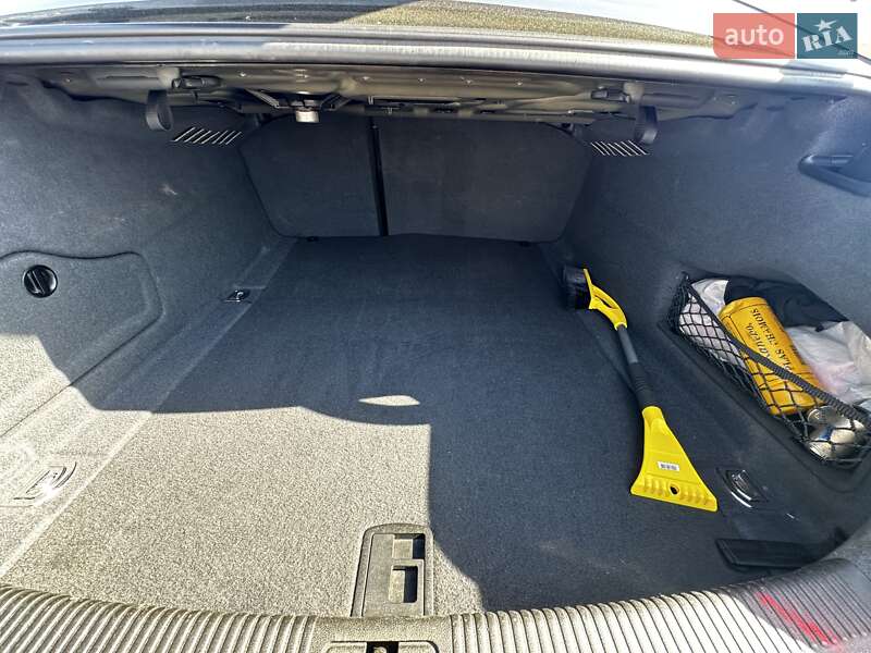 Седан Audi A6 2013 в Киеве