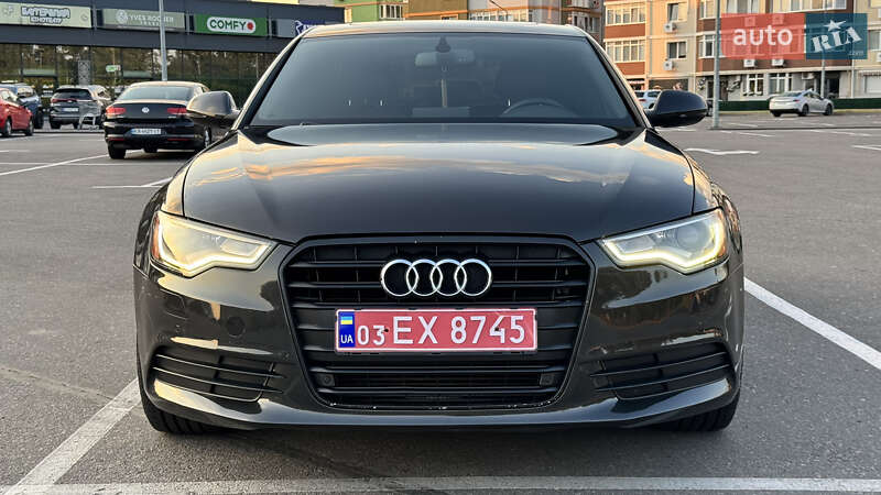 Седан Audi A6 2013 в 