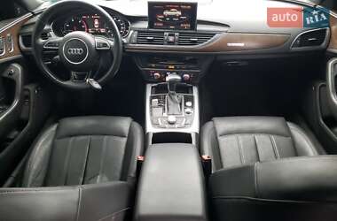 Седан Audi A6 2014 в 
