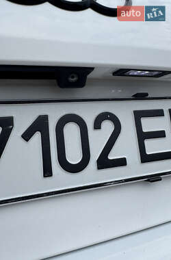 Седан Audi A6 2012 в 