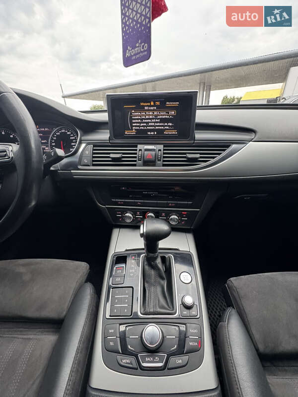 Седан Audi A6 2012 в Покровському