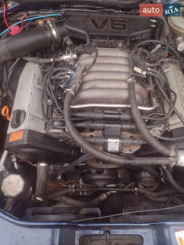 Седан Audi A6 1996 в Болехове