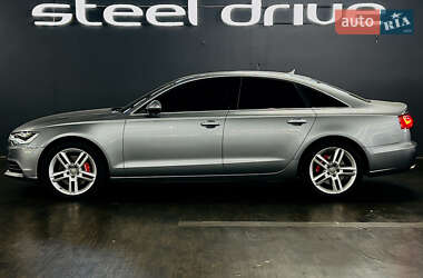 Седан Audi A6 2013 в 