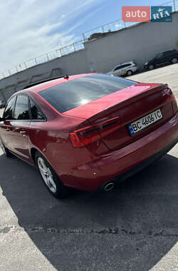 Седан Audi A6 2012 в 