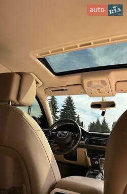 Седан Audi A6 2012 в 