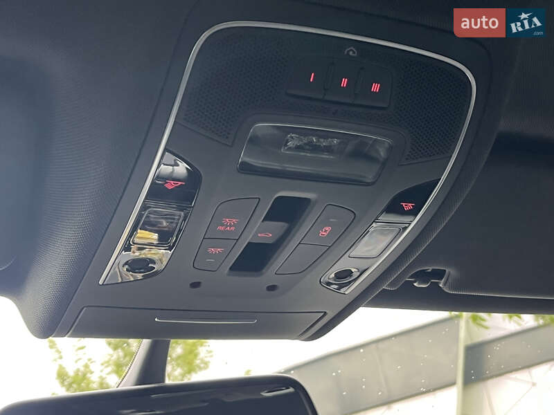 Седан Audi A6 2017 в Киеве