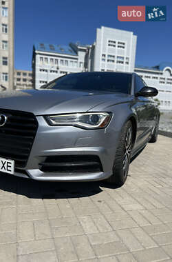 Седан Audi A6 2018 в 