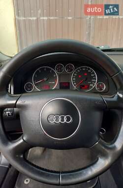 Універсал Audi A6 2004 в 
