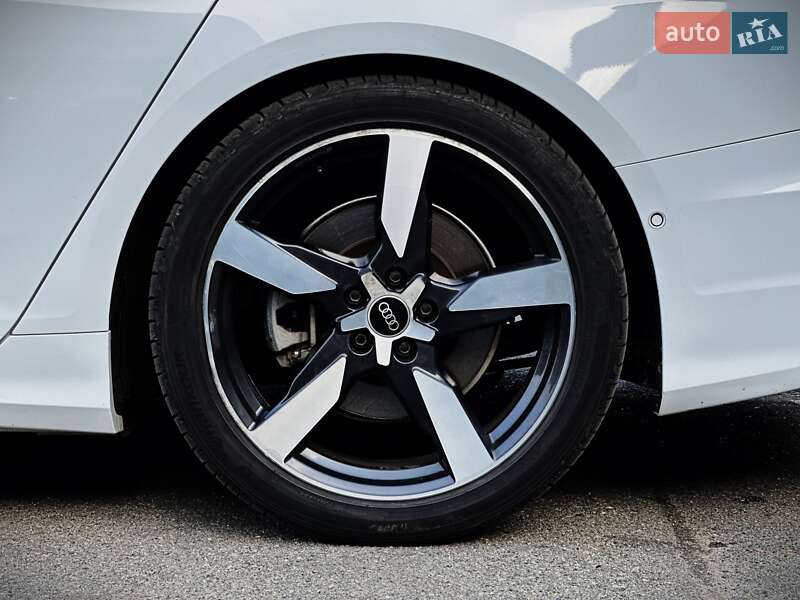 Седан Audi A6 2020 в Києві
