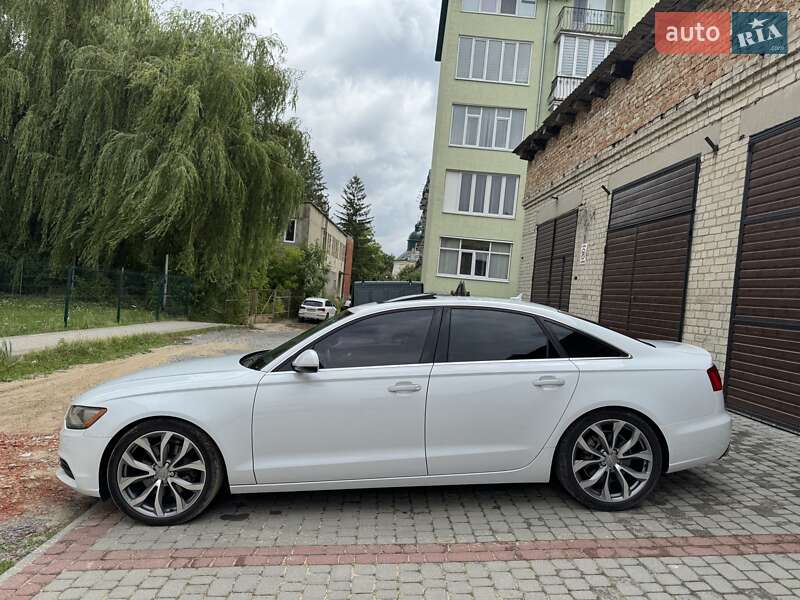 Седан Audi A6 2013 в Золочеве