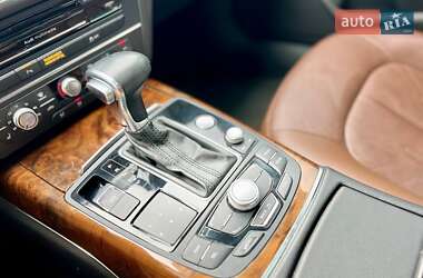Седан Audi A6 2013 в 