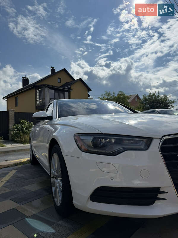 Седан Audi A6 2013 в Киеве