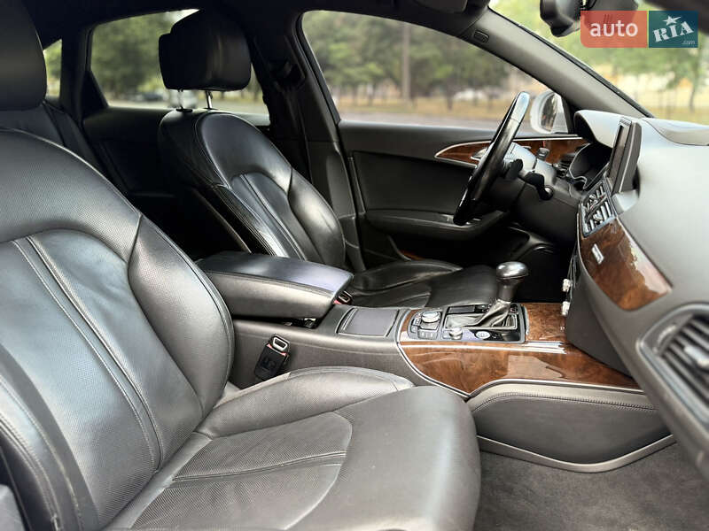 Седан Audi A6 2011 в Николаеве
