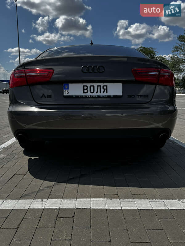Седан Audi A6 2012 в Одессе