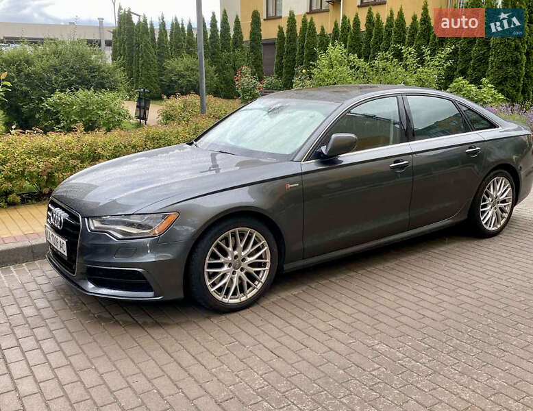 Седан Audi A6 2014 в 