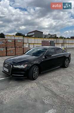 Седан Audi A6 2015 в 