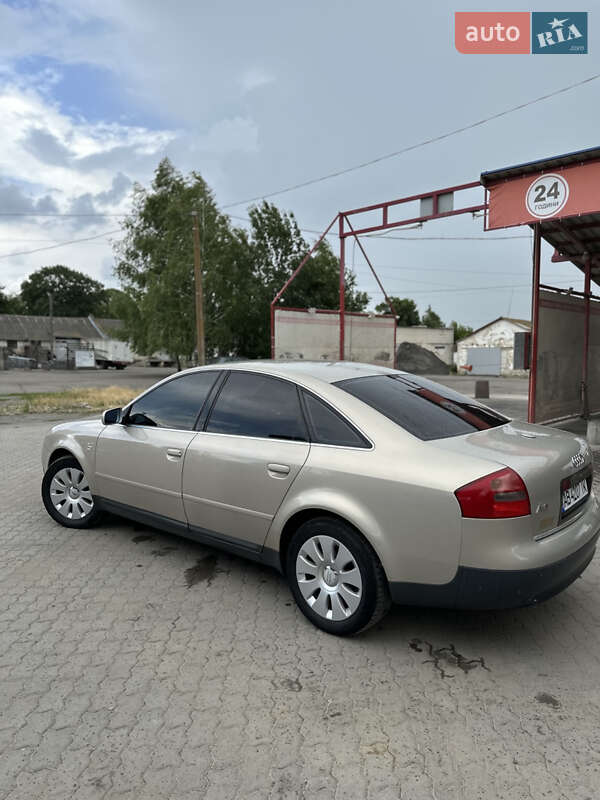 Седан Audi A6 1998 в Тростянці