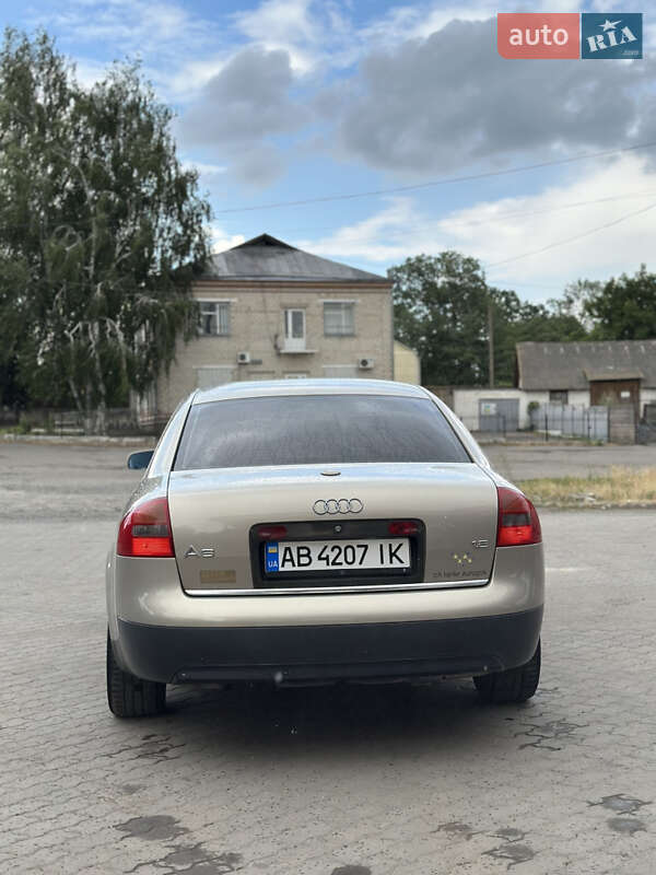 Седан Audi A6 1998 в Тростянці