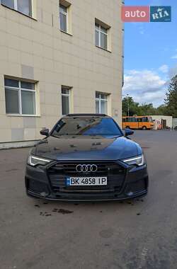 Седан Audi A6 2019 в 