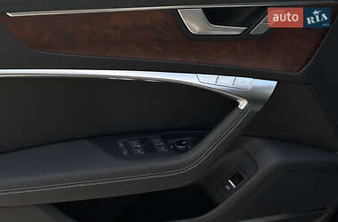 Седан Audi A6 2018 в 