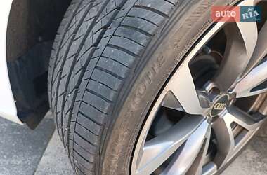 Седан Audi A6 2014 в 