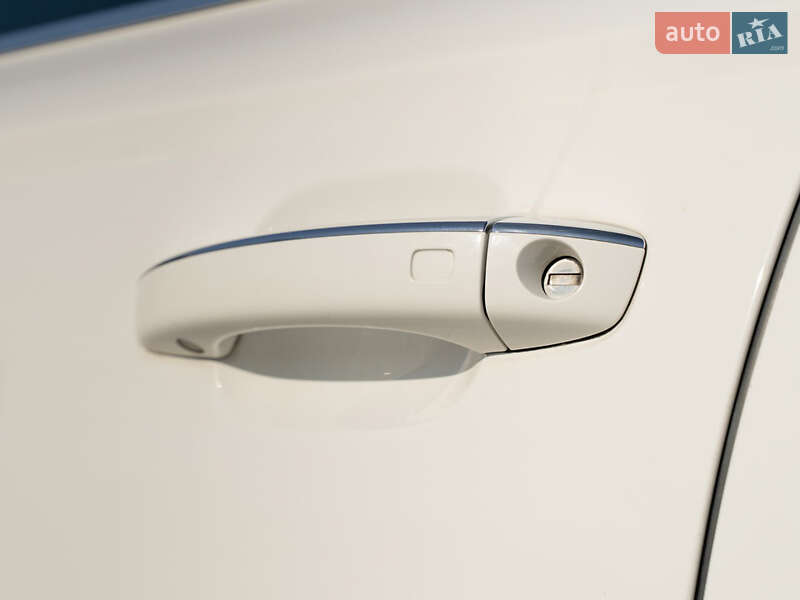 Седан Audi A6 2014 в Одессе