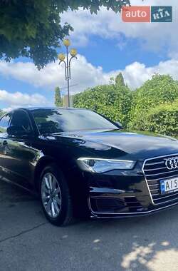 Седан Audi A6 2015 в 