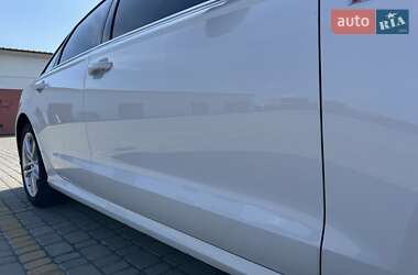 Седан Audi A6 2015 в 