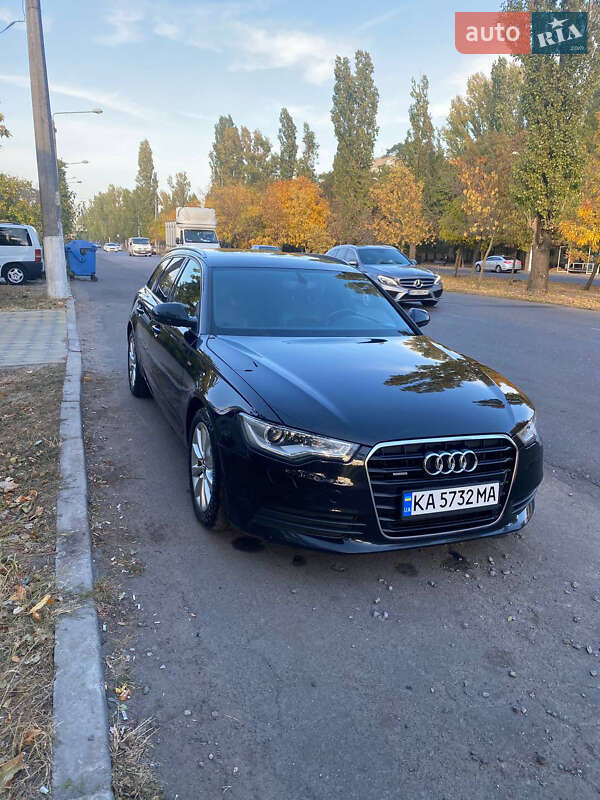 Универсал Audi A6 2013 в 