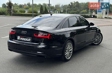 Седан Audi A6 2015 в 