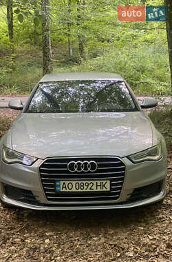 Седан Audi A6 2015 в 