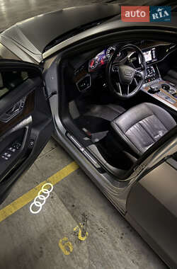 Седан Audi A6 2019 в 