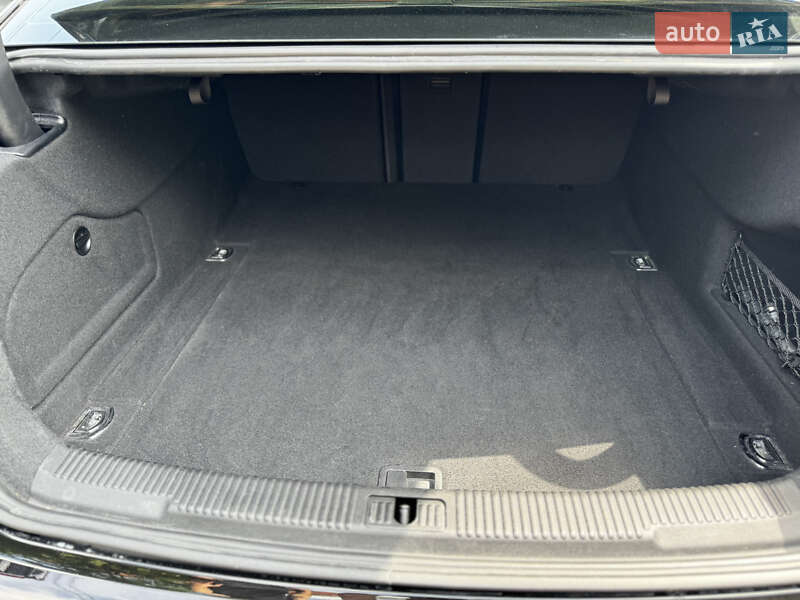 Седан Audi A6 2015 в Львове