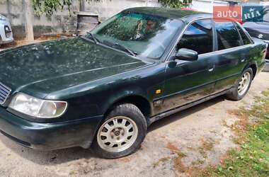 Седан Audi A6 1996 в 