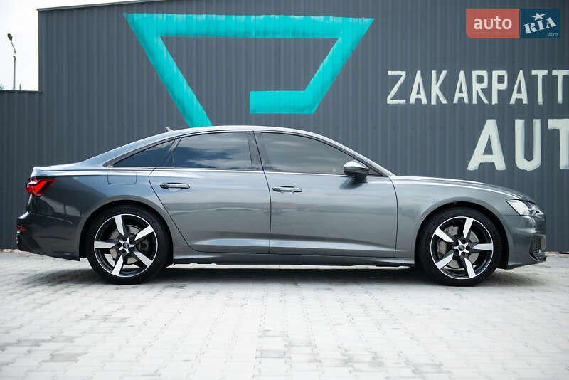 Седан Audi A6 2018 в Мукачево