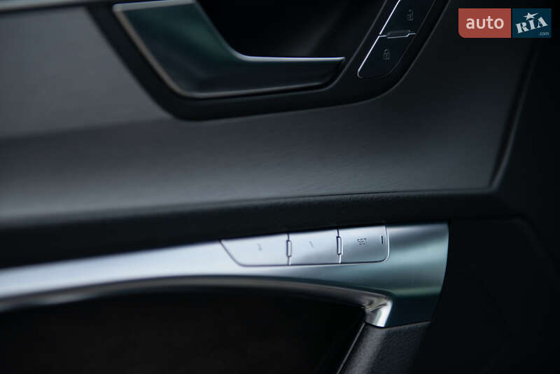 Седан Audi A6 2018 в Мукачево