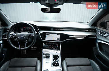 Седан Audi A6 2018 в 