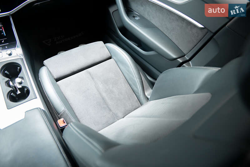 Седан Audi A6 2018 в Мукачево