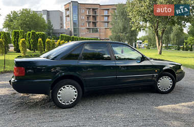 Седан Audi A6 1996 в 