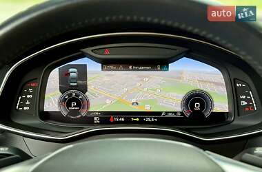 Седан Audi A6 2020 в 
