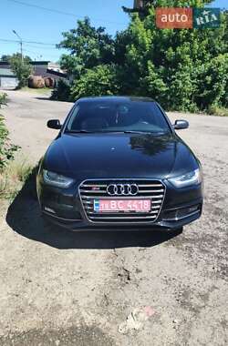 Седан Audi A6 2013 в Ровно