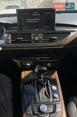 Седан Audi A6 2012 в 