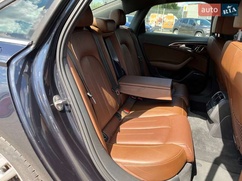 Седан Audi A6 2014 в Киеве