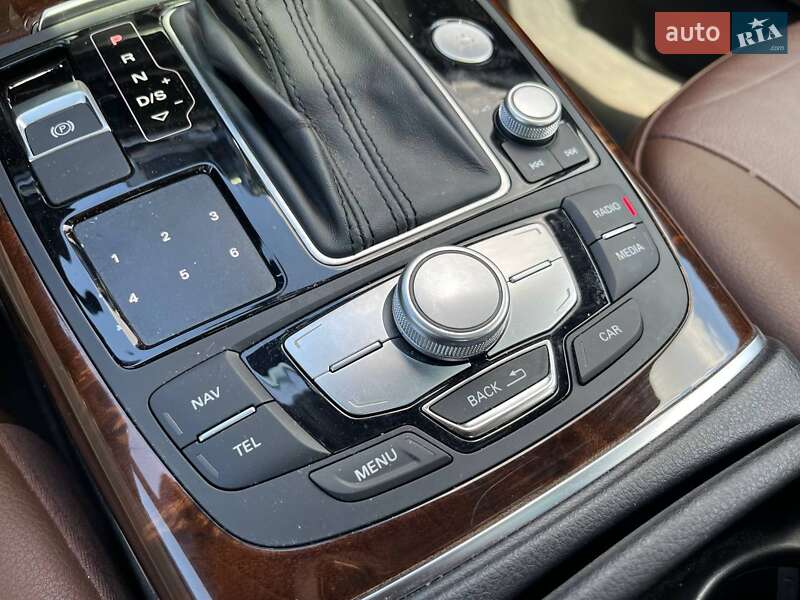 Седан Audi A6 2014 в Киеве
